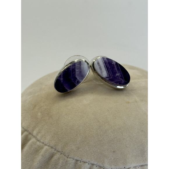 Vintage Chevron Amythest Sterling Silver Oval Post Earrings .75 Inch - Picture 4 of 8